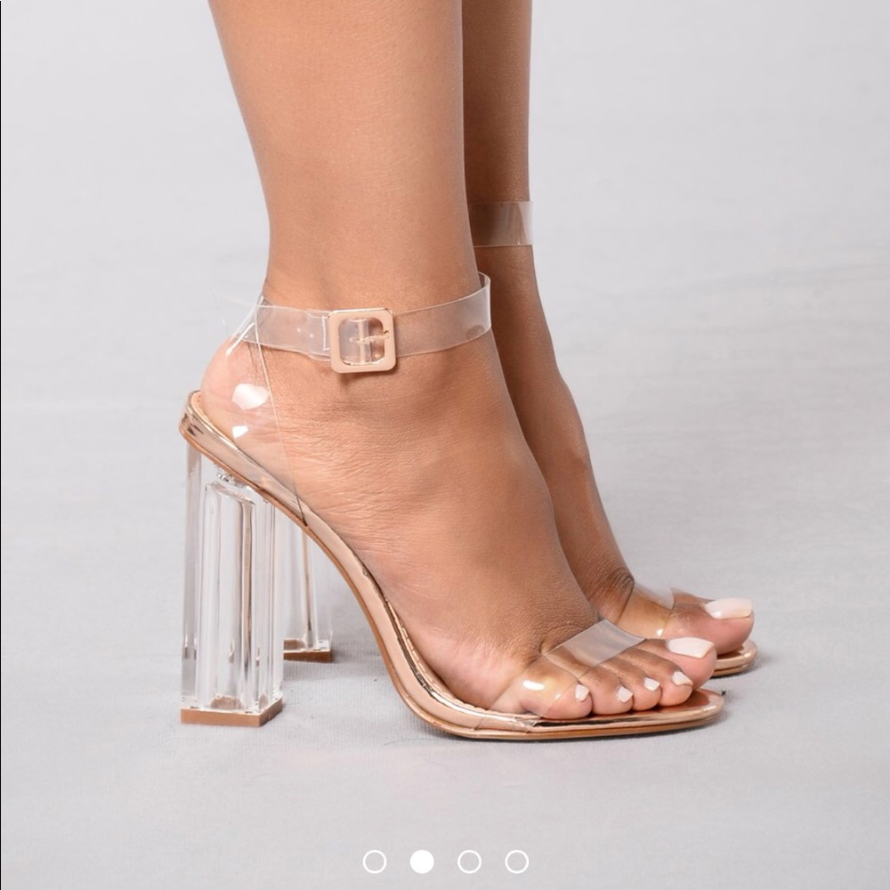 FASHION NOVA GLASS SLIPPER HEEL!!! - ROSE GOLD